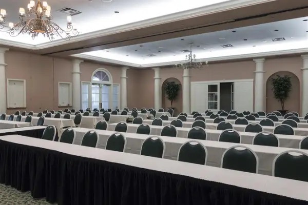 Meeting room speaker view