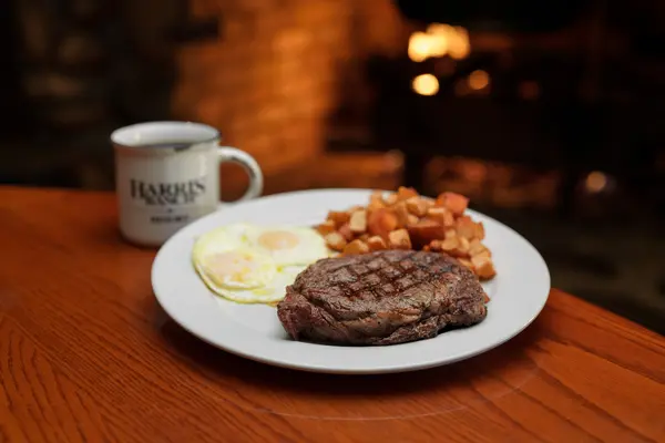 Ranch Kitchen steak and eggs breakfast