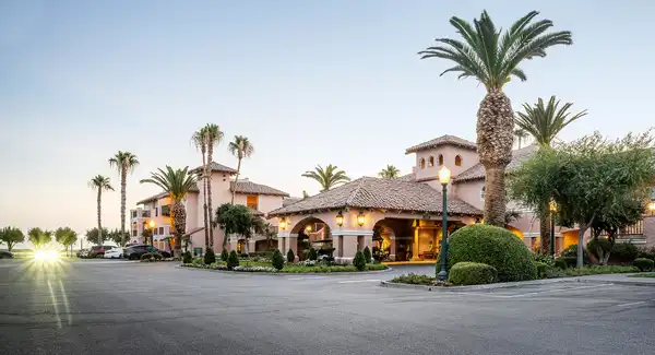 Harris Ranch Resort story and history